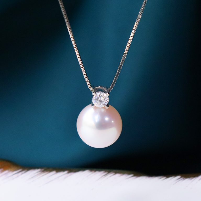 王妃款天然海水日本Akoya珍珠吊墜項(xiàng)鏈18K金單顆鎖骨女